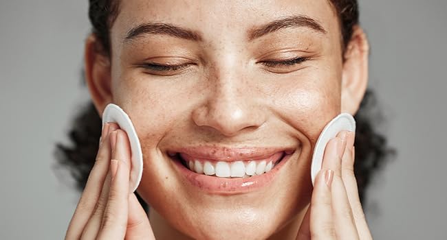 Pads exfoliants BHA Celimax Heartleaf | KMART Maroc